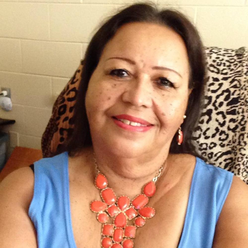 Meet your Posher, Myra